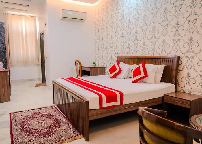 Peepal Tree Residency Bed & Breakfast New Delhi